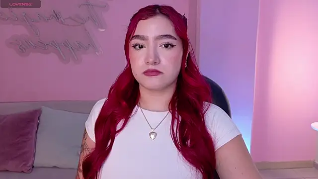 ViolettCastel online show from December 5, 6:59 pm