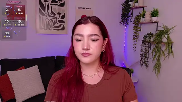 ViolettCastel online show from April 1, 8:28 pm