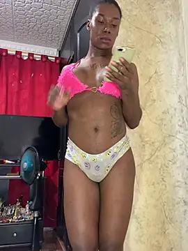 sweetsarabig22cm online show from January 8, 7:45 pm