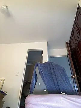 sweetsarabig22cm online show from March 21, 1:26 pm