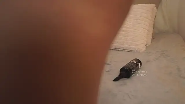 lanie   online show from January 3, 1:05 am