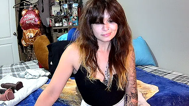 ZeelaXoXo online show from April 1, 6:03 am