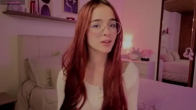 Roxxy mora online show from December 1, 10:26 pm