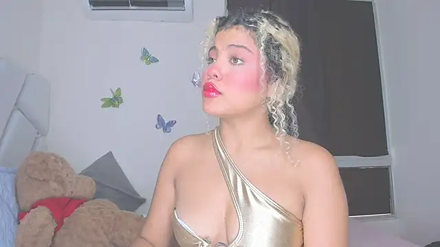 sofiacastillo01 online show from April 16, 6:09 pm