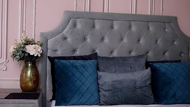 LucyAddison online show from January 29, 10:37 am