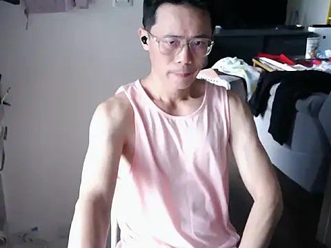 Snapshot of ker1ker chatting on March 6, 1:48 am ker1ker online show from March 6, 1:48 am