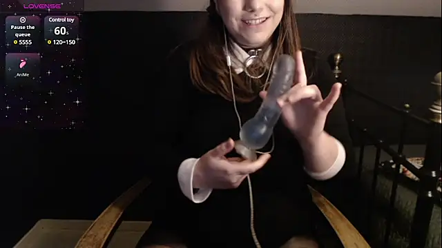 Snapshot of Colins_Pink_Room chatting on December 31, 3:20 pm Colins Pink Room online show from December 31, 3:20 pm