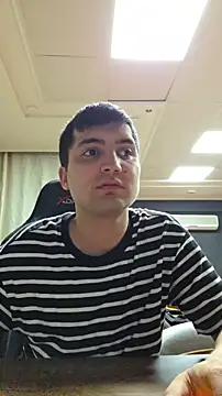 Snapshot of istebenboylebiradamim chatting on January 8, 8:11 pm istebenboylebiradamim online show from January 8, 8:11 pm