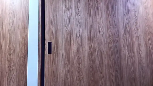 Snapshot of Molly_ADY chatting on October 16, 10:00 pm Molly ADY online show from October 16, 10:00 pm