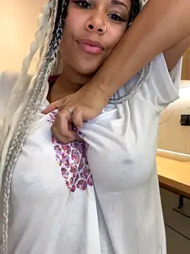 HaileyDiana online show from October 20, 4:18 pm