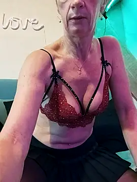 tatianasexymilf online show from December 14, 10:31 am