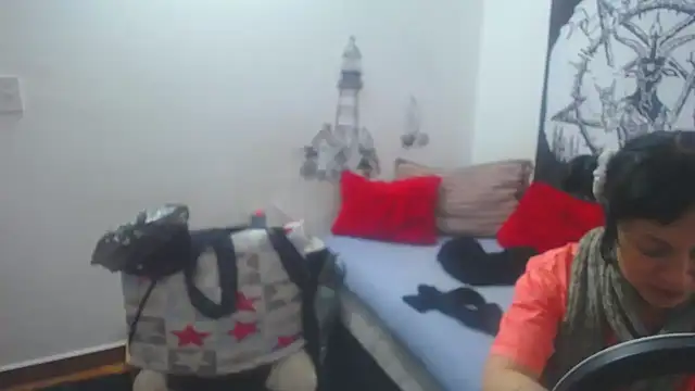 lili peach online show from March 6, 8:48 pm