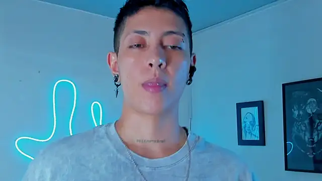 Aleja1214 online show from September 15, 1:05 am