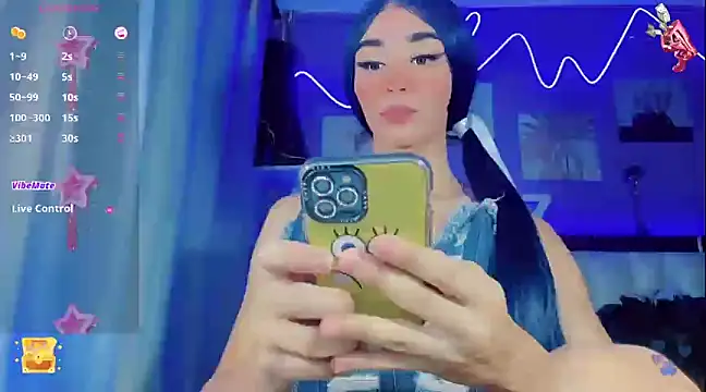 Snapshot of Baby_Aliz chatting on January 26, 1:31 am Baby Aliz online show from January 26, 1:31 am