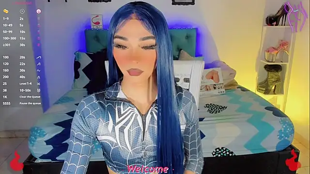 Snapshot of Baby_Aliz chatting on October 30, 2:46 am Baby Aliz online show from October 30, 2:46 am