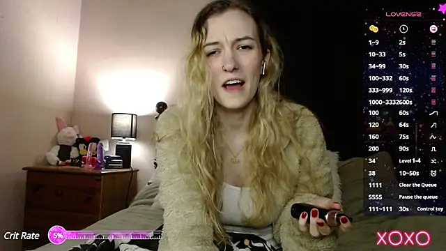 EllieeRose online show from March 17, 11:54 pm