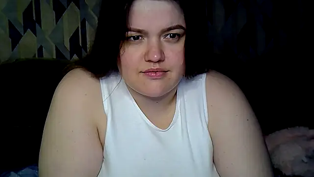 AnitaWillias online show from April 11, 4:00 pm