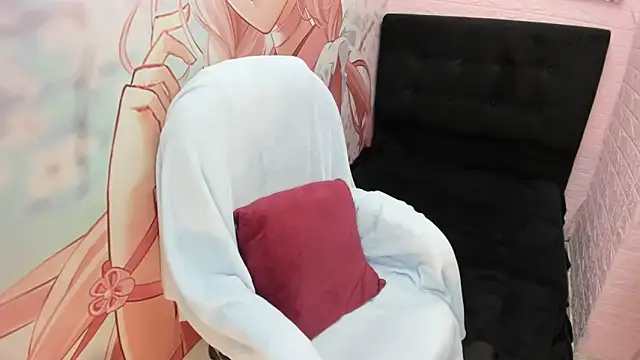 AllysonMilf69 online show from February 13, 2:57 pm