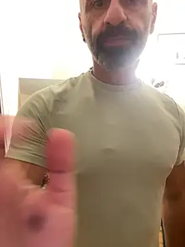 Snapshot of DaddySnowXX chatting on September 21, 5:20 am DaddySnowXX online show from September 21, 5:20 am