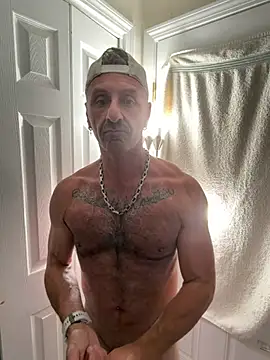 Snapshot of DaddySnowXX chatting on July 20, 6:38 am DaddySnowXX online show from July 20, 6:38 am