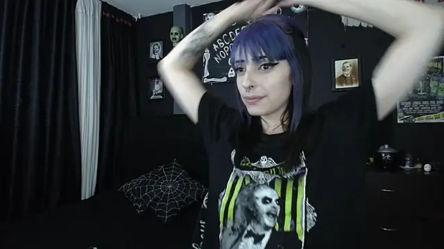 Snapshot of Goddess_Mortem chatting on January 3, 1:16 am Goddess Mortem online show from January 3, 1:16 am