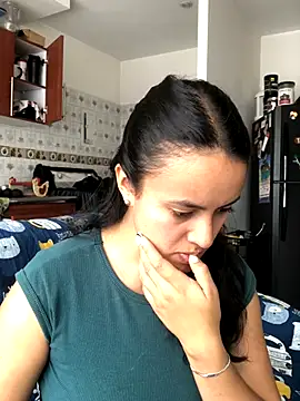 Snapshot of Shanonsex2 chatting on September 11, 3:45 pm Shanonsex2 online show from September 11, 3:45 pm