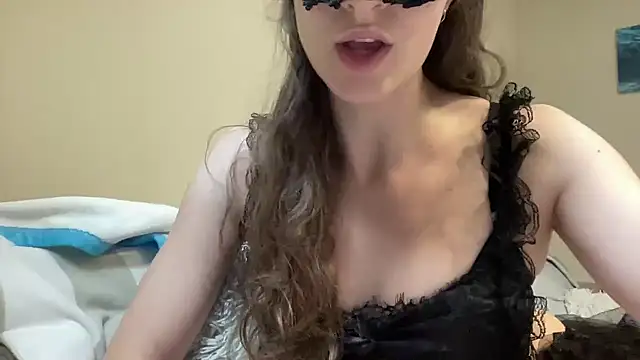lexihot0000 online show from September 26, 4:22 pm
