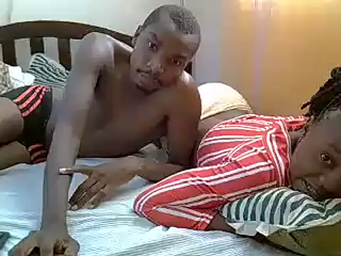 CuteSavana online show from February 3, 4:46 am