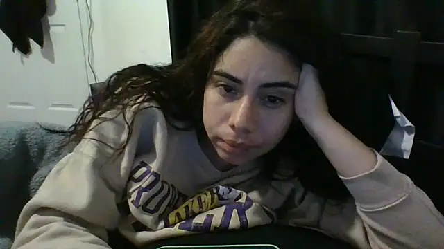 catrinasexy19 online show from March 22, 10:37 pm