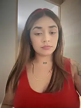 Snapshot of JoselinFlower_ chatting on February 11, 2:14 am JoselinFlower online show from February 11, 2:14 am