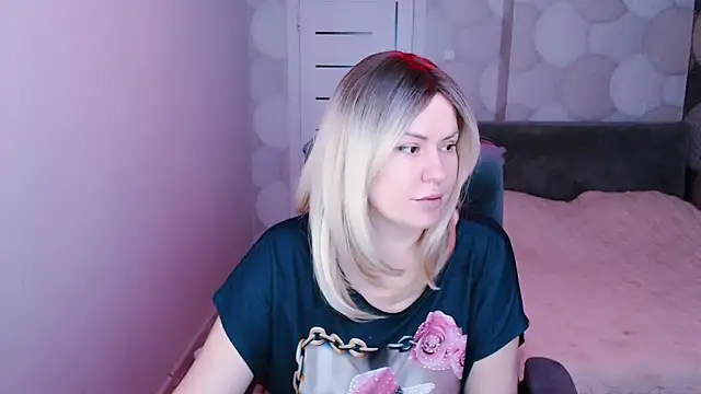 natusik online show from December 10, 9:23 am