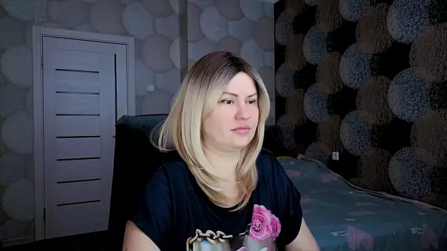 natusik online show from February 5, 5:30 am