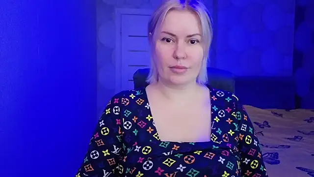 natusik online show from March 6, 10:39 pm