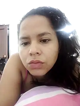 Snapshot of jume2205 chatting on February 21, 9:02 am jume2205 online show from February 21, 9:02 am