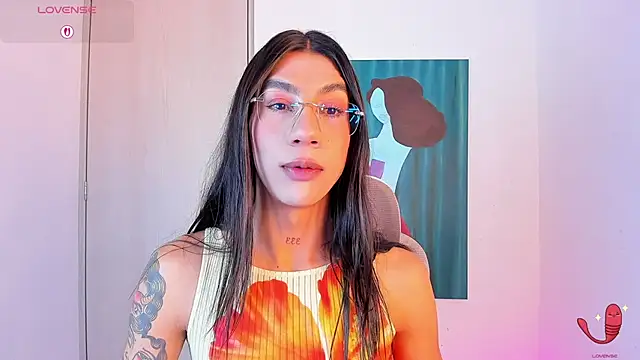 sofiaa grey  online show from February 16, 1:40 pm