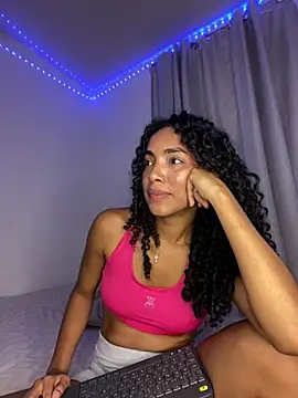 Snapshot of nicoleebony1 chatting on January 13, 11:27 pm nicoleebony1 online show from January 13, 11:27 pm