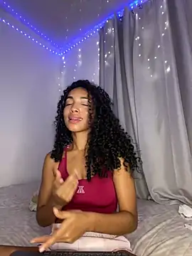 Snapshot of nicoleebony1 chatting on January 14, 11:48 pm nicoleebony1 online show from January 14, 11:48 pm