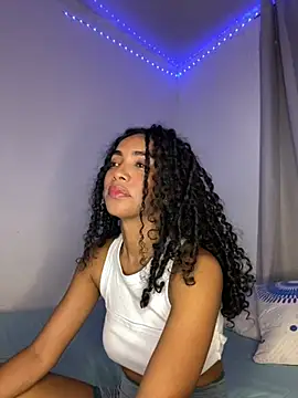 Snapshot of nicoleebony1 chatting on March 14, 6:29 pm nicoleebony1 online show from March 14, 6:29 pm