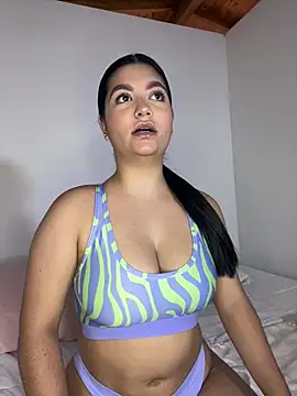 Snapshot of DashaStar chatting on March 20, 9:02 pm DashaStar online show from March 20, 9:02 pm