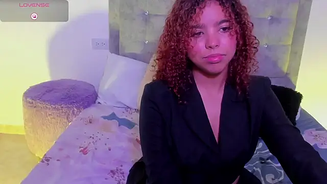 Snapshot of aurora_rodriguez chatting on March 13, 3:44 am aurora rodriguez online show from March 13, 3:44 am