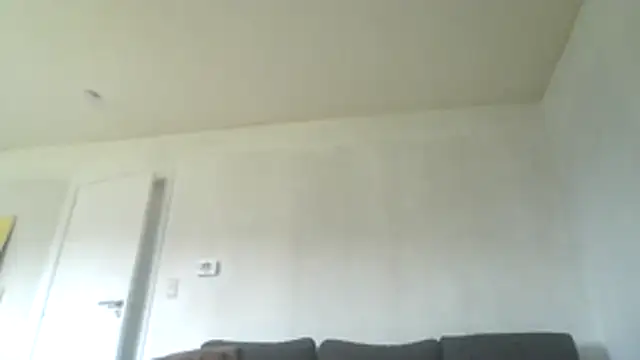 Snapshot of oopsxx chatting on March 29, 3:23 pm oopsxx online show from March 29, 3:23 pm