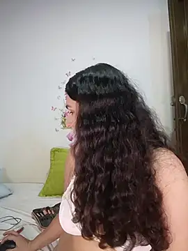 Snapshot of selem_hadid chatting on January 8, 8:33 pm selem hadid online show from January 8, 8:33 pm