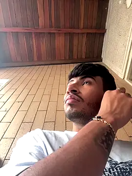 tom thick online show from January 8, 7:16 pm