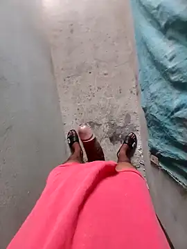 Snapshot of pretosedut chatting on February 27, 1:00 pm pretosedut online show from February 27, 1:00 pm