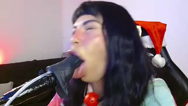 Snapshot of Anabel693 chatting on December 23, 7:28 am Anabel693 online show from December 23, 7:28 am