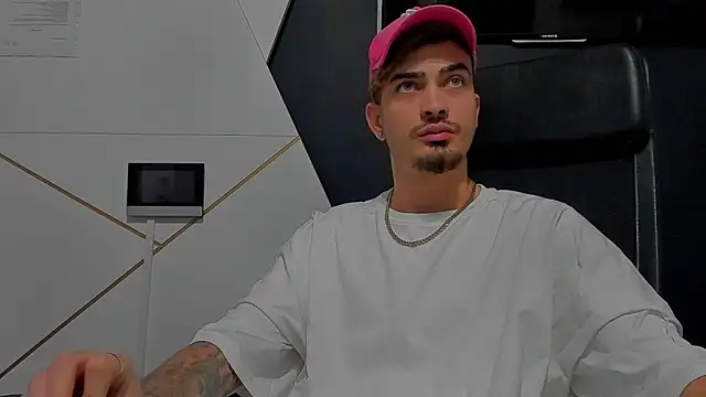 BrandonTate online show from December 23, 5:49 am