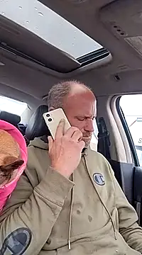 Snapshot of FloppyPickle4u chatting on February 13, 9:17 pm FloppyPickle4u online show from February 13, 9:17 pm