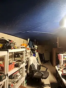 Snapshot of FloppyPickle4u chatting on February 25, 5:41 am FloppyPickle4u online show from February 25, 5:41 am