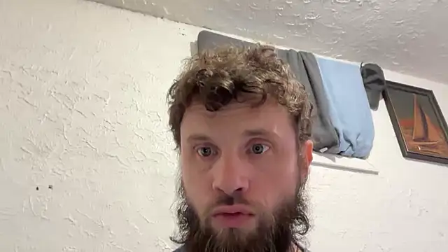 Snapshot of Talenjames4 chatting on September 27, 9:42 pm Talenjames4 online show from September 27, 9:42 pm