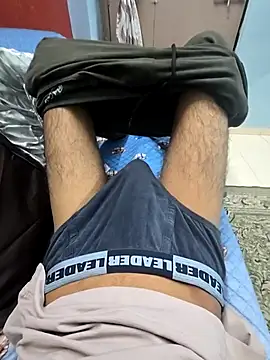 Yours1311 online show from December 18, 12:44 pm